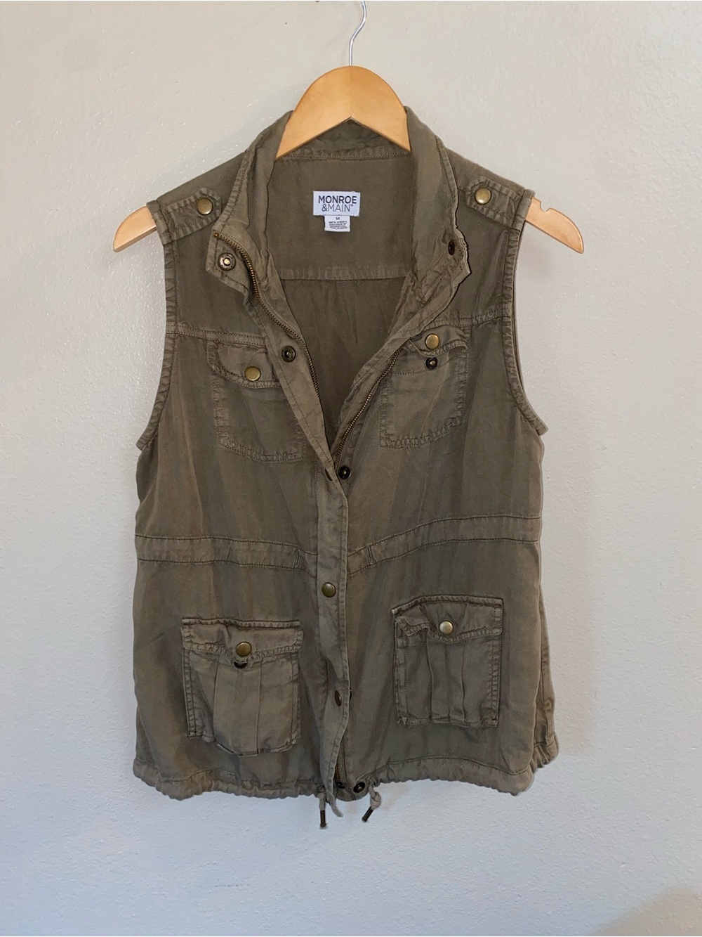 Monroe & Main Military-Style Utility Vest Size M